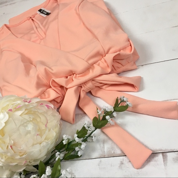 *LAST ONE* 1970s Vintage Designed Peach Jumpsuit - Picture 6 of 8